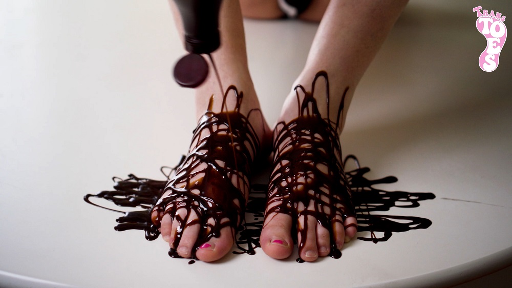 Beatrix Doll Chocolate Syrup Feet